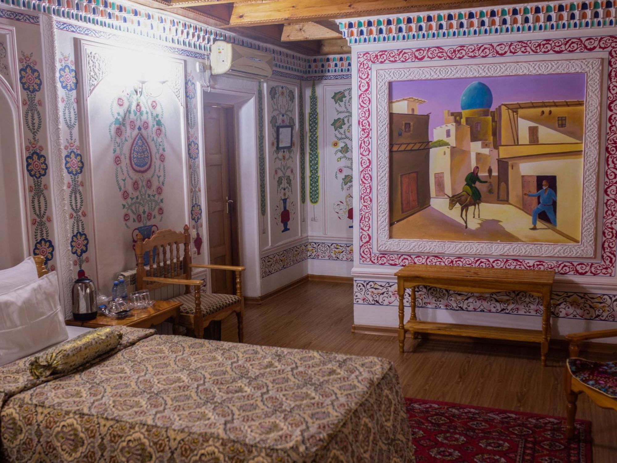 Sasha & Son Hotel Bukhara Bagian luar foto